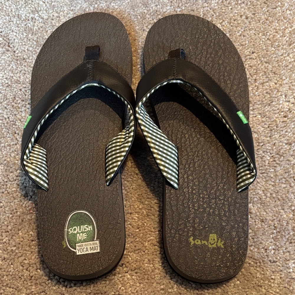 Sanuk Black Sandals with Striped Accents